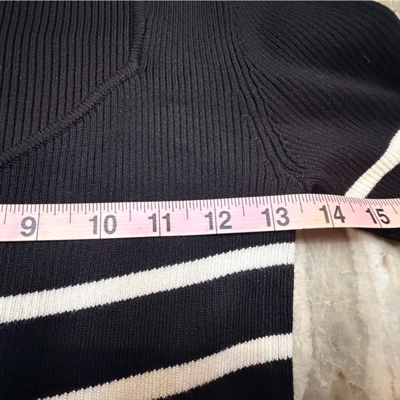 Faith and Zoe Black White Striped Cardigan Gold Buttons Small Preppy - Picture 5 of 9